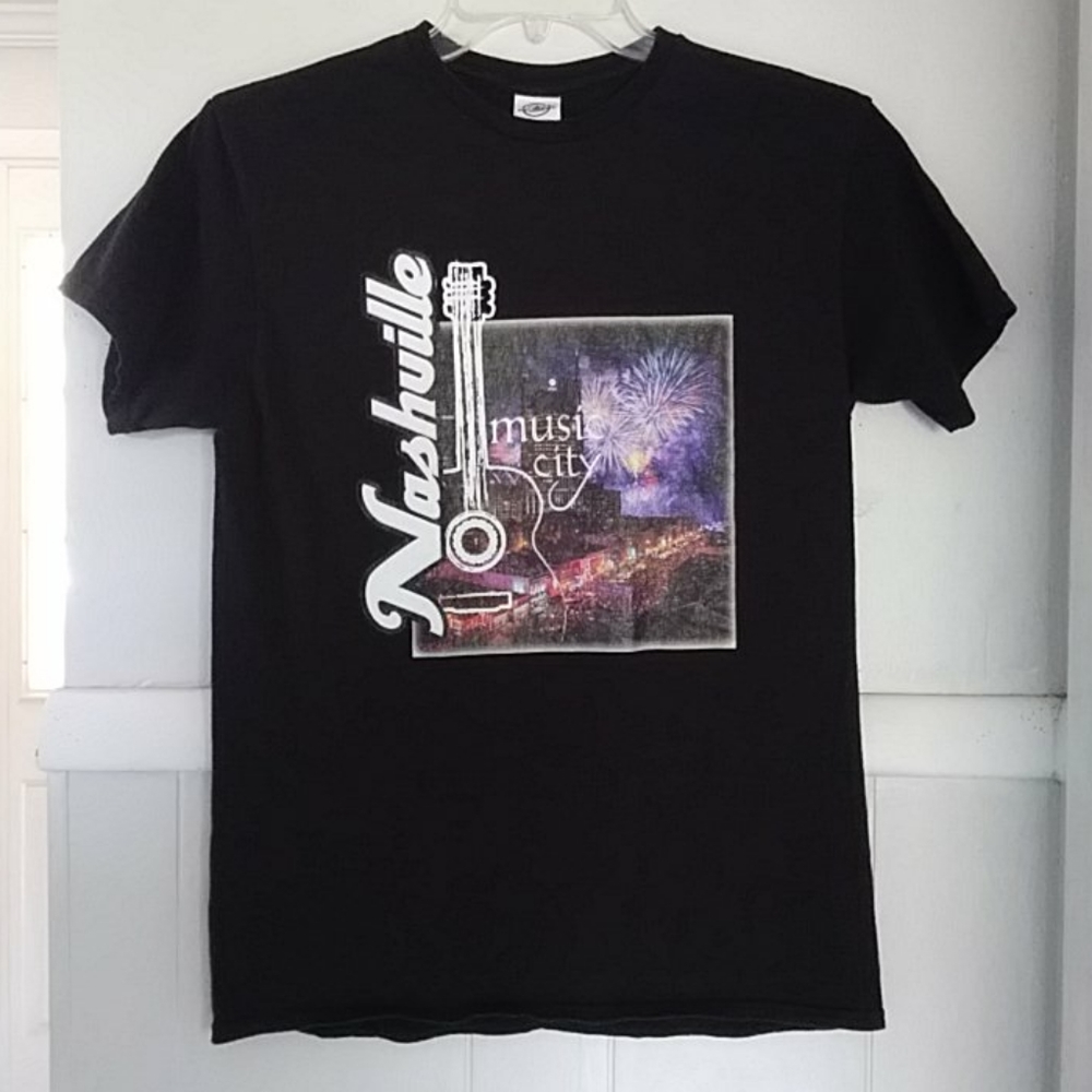 Delta Pro Weight black Nashville graphic s…